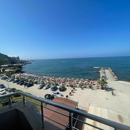 Hotel Ferrara Дуррес Экстерьер фото